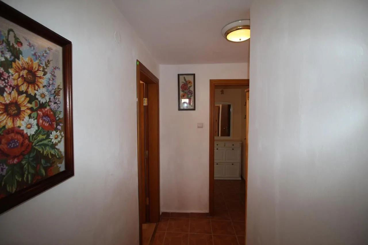 Family Guest House Kostovi Sozopol 2*,